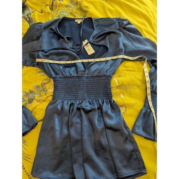 We wore what smocked sleeve satin romper sz small new with tags - Picture 5 of 8